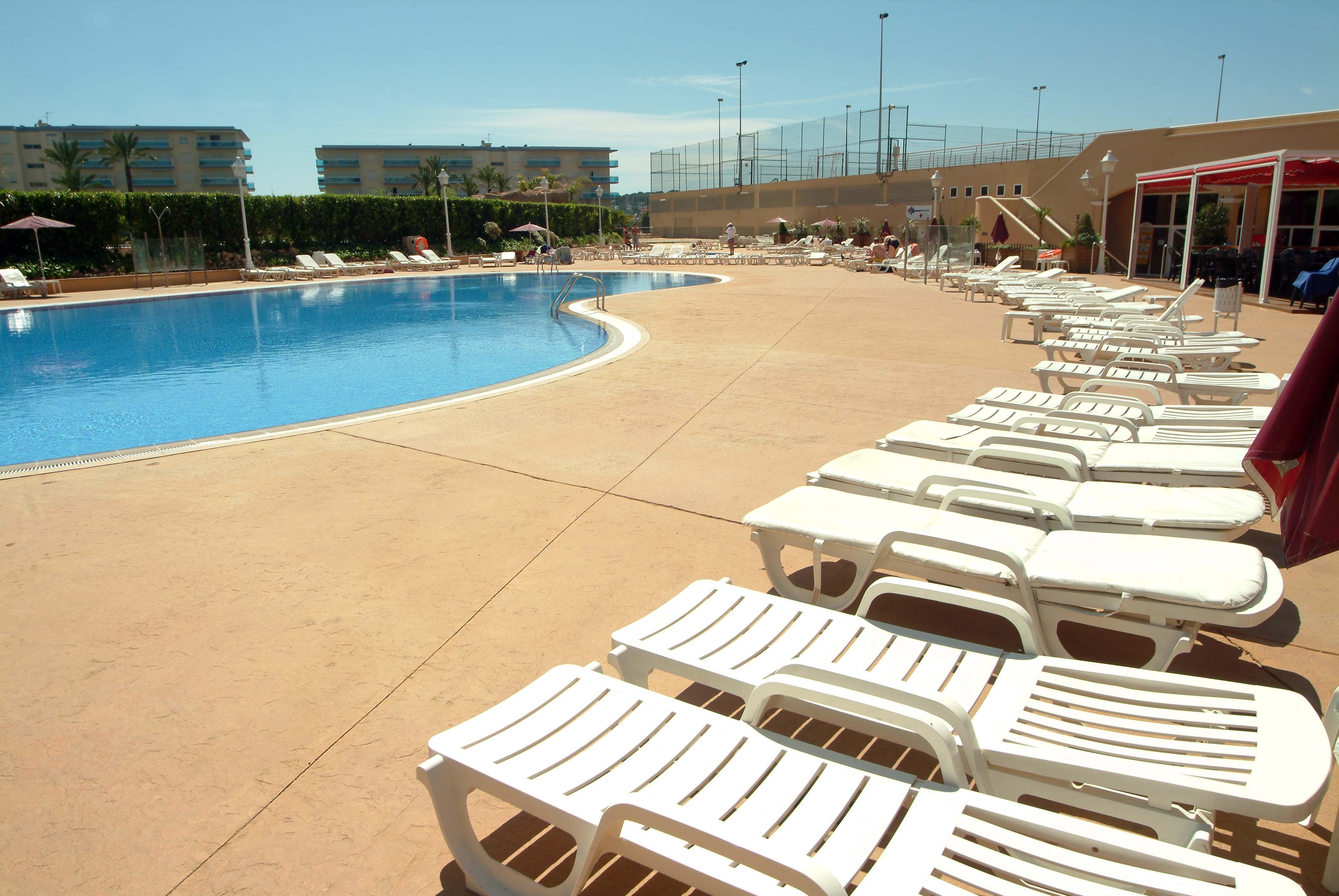 Ohtels La Hacienda Hotel La Pineda Buitenkant foto