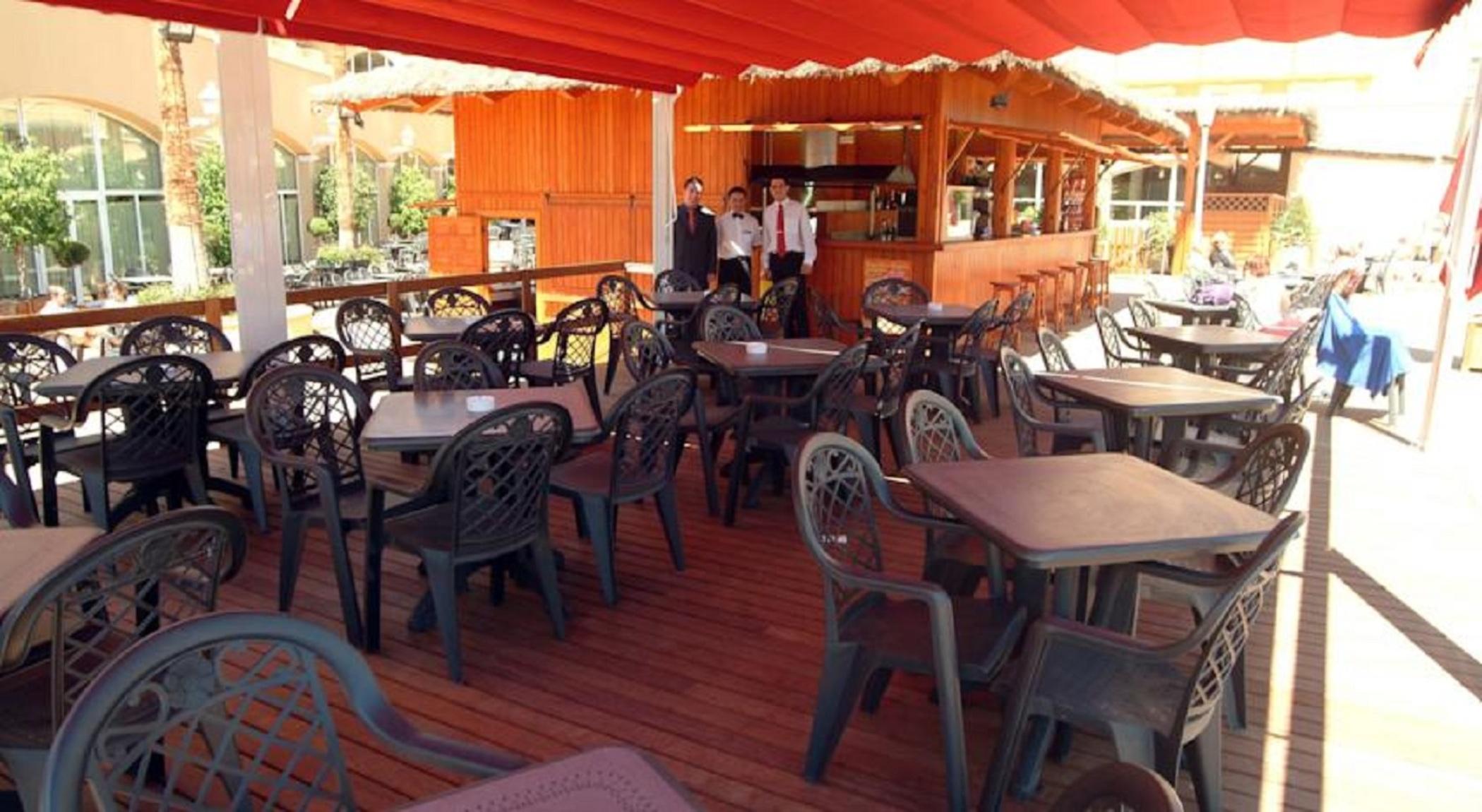 Ohtels La Hacienda Hotel La Pineda Buitenkant foto