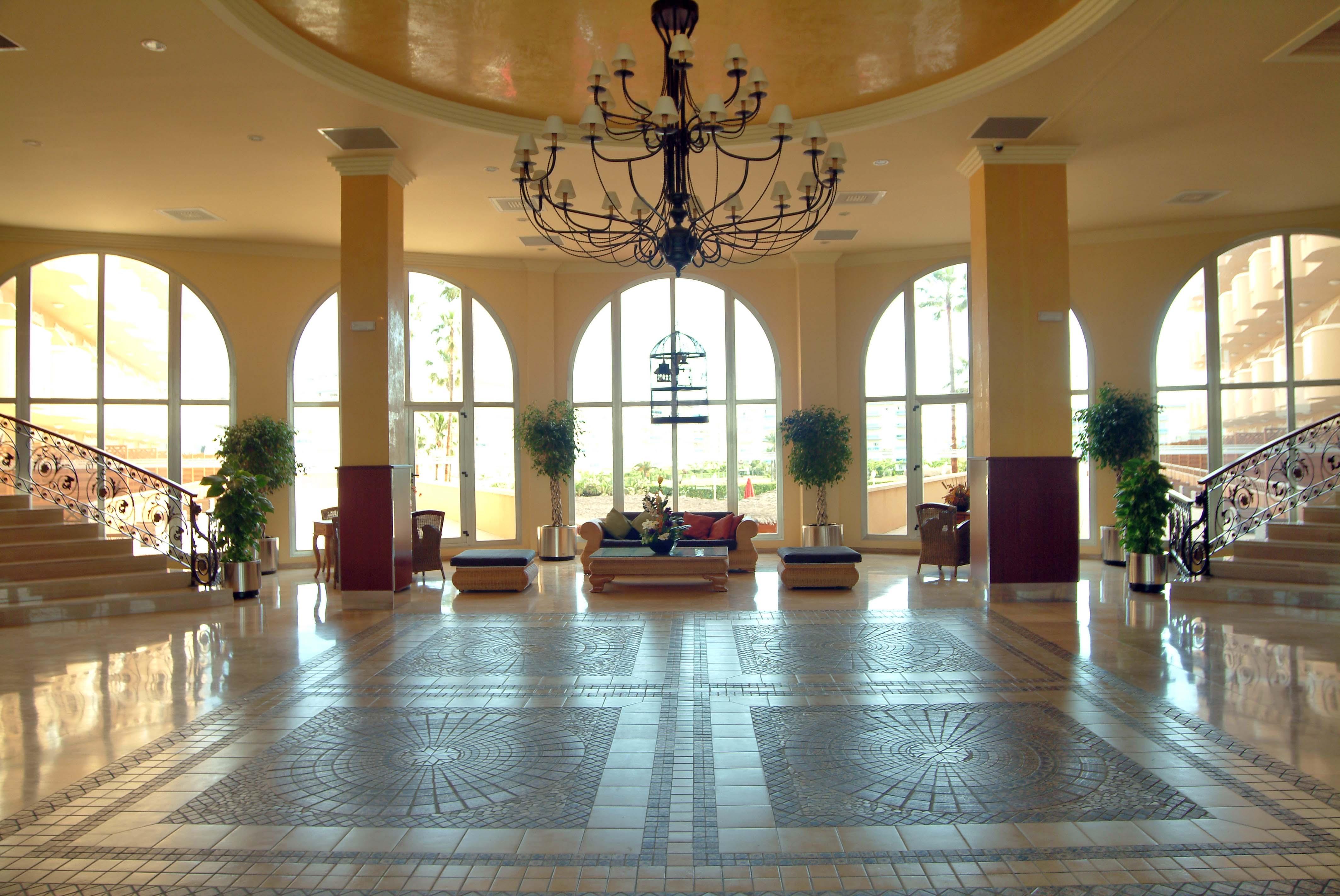 Ohtels La Hacienda Hotel La Pineda Buitenkant foto