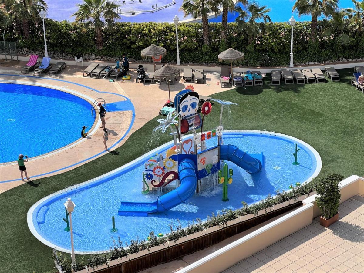 Ohtels La Hacienda Hotel La Pineda Buitenkant foto