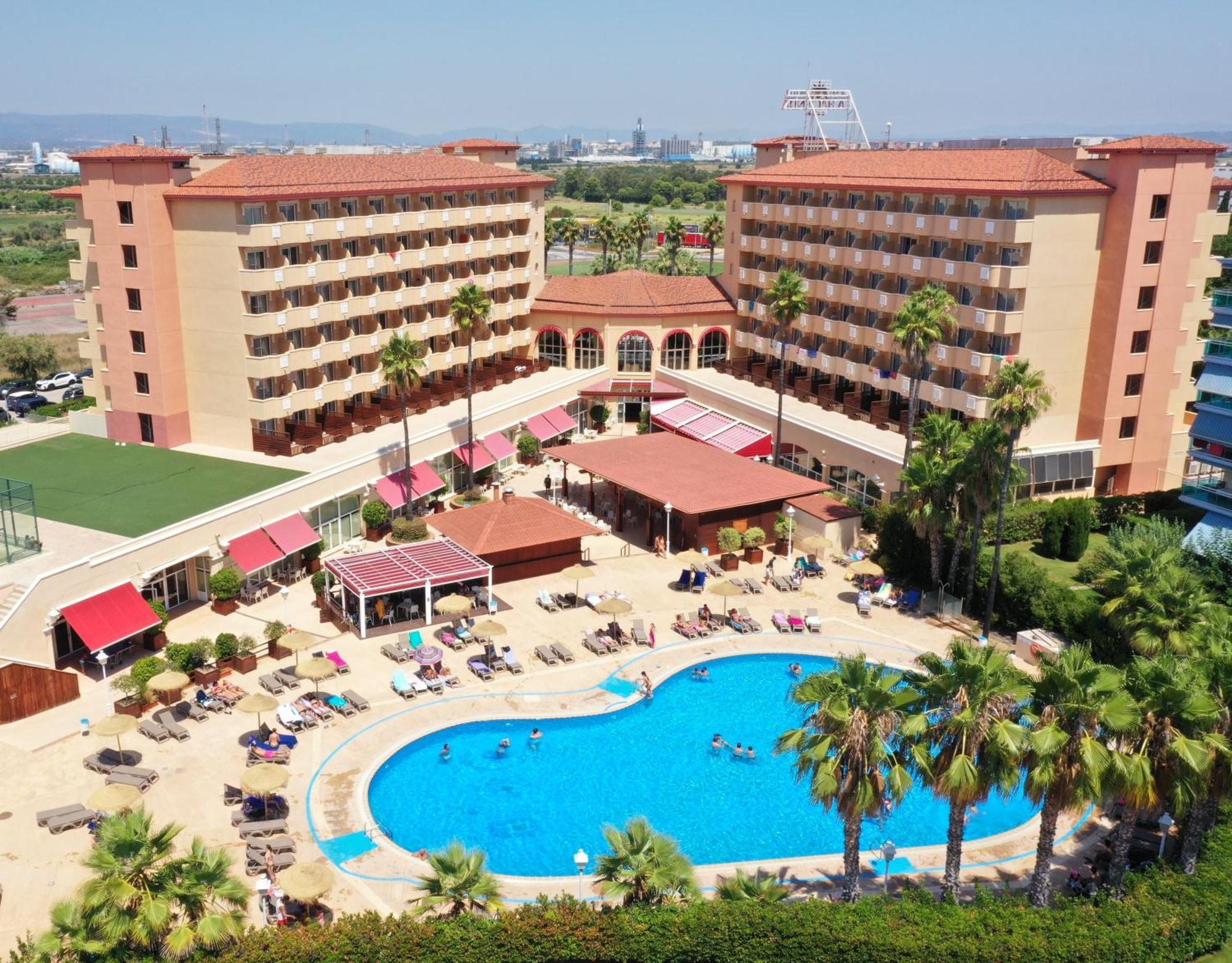 Ohtels La Hacienda Hotel La Pineda Buitenkant foto